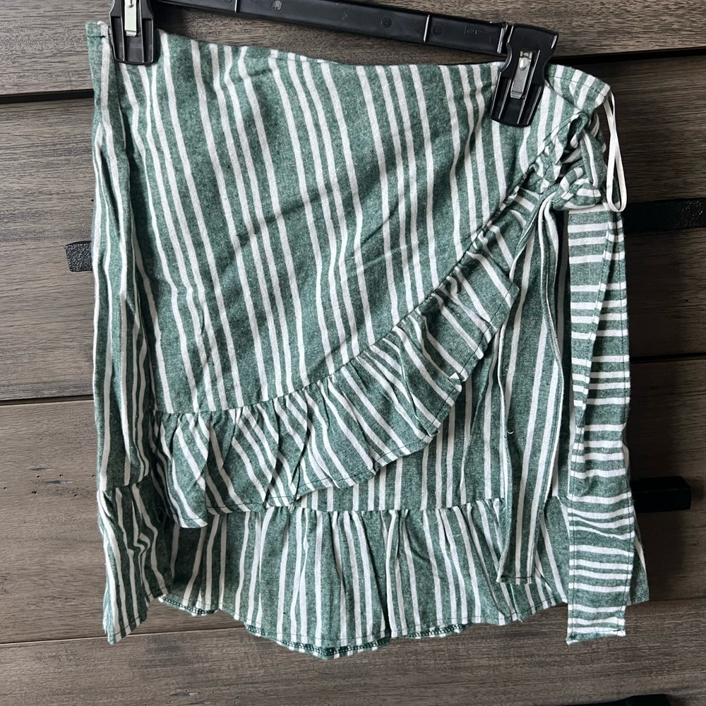 Princess polly stripped mini skirt